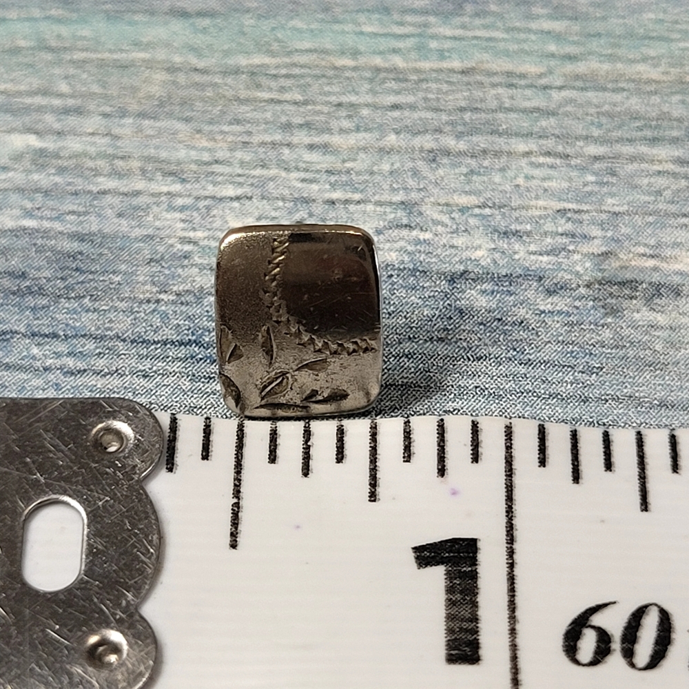Silver Sterling Engraved Tie Pin. - Picture 4 of 8